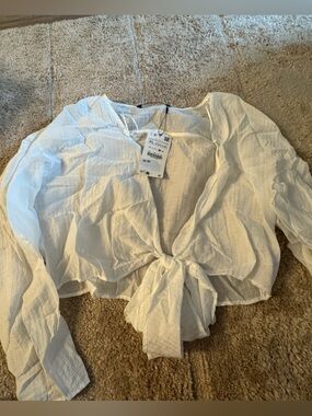 ZARA White Textured Tie-Detail Blouse